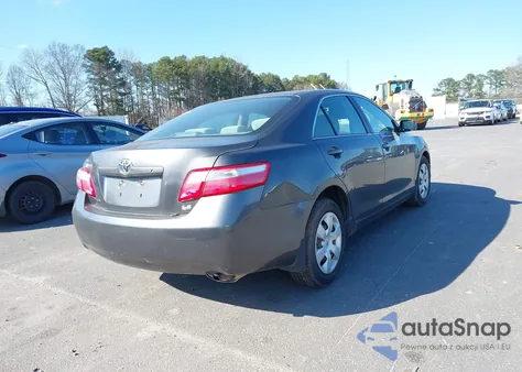 2009 Toyota Camry Le z USA, uszkodzony, nr VIN 4T4BE46K39R051140
